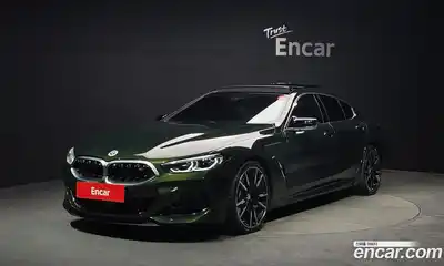 BMW 8-Series, 2022