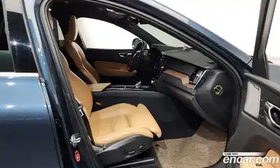 Volvo XC60 2021 2.0 гидро в Москве № 824000, миниатюра 11