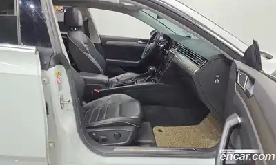 Volkswagen Arteon 2020 2.0 гидро в Москве № 826213, миниатюра 11