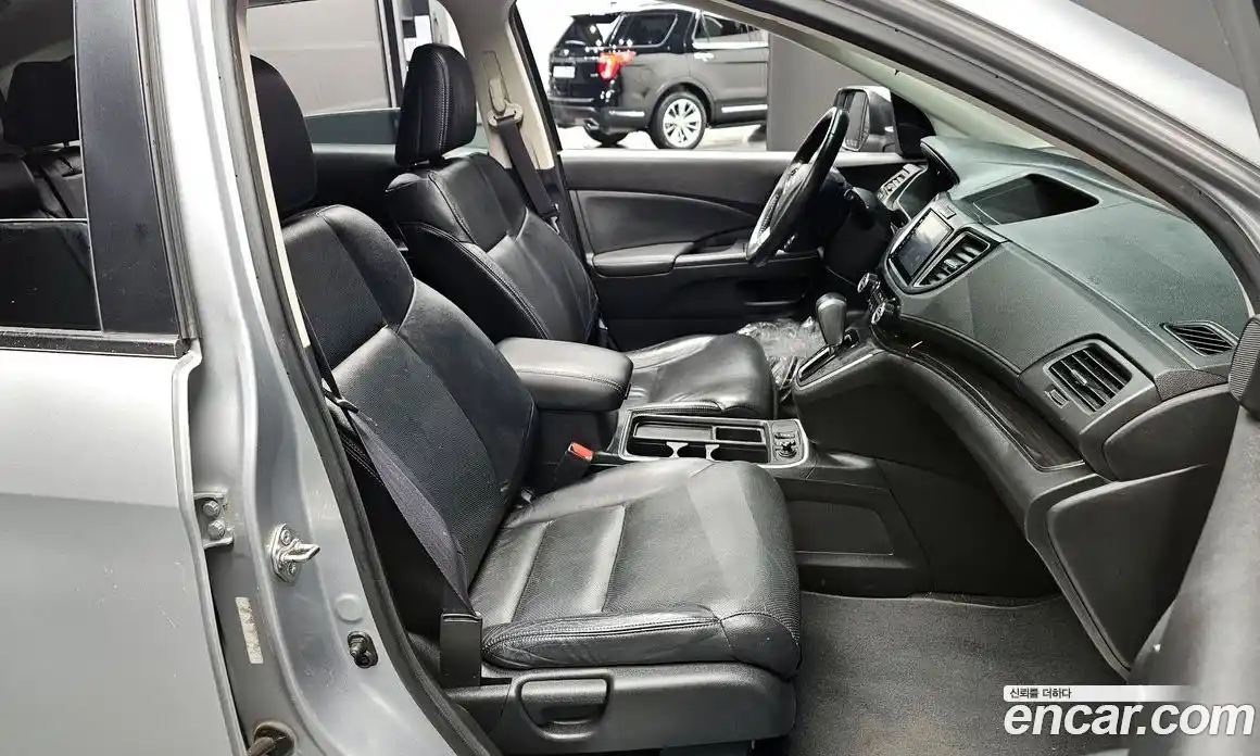 Honda CR-V 2016 2.4 гидро в Москве № 826781, фото 10