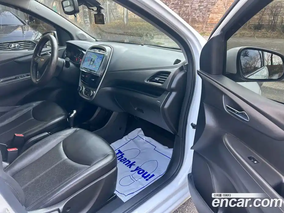 Chevrolet Spark 2015 1.0 Автомат в Москве № 858108, фото 11