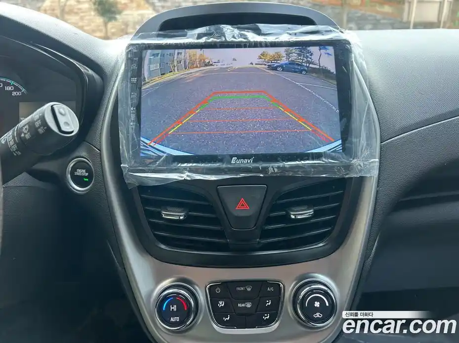 Chevrolet Spark 2015 1.0 Автомат в Москве № 858108, фото 13