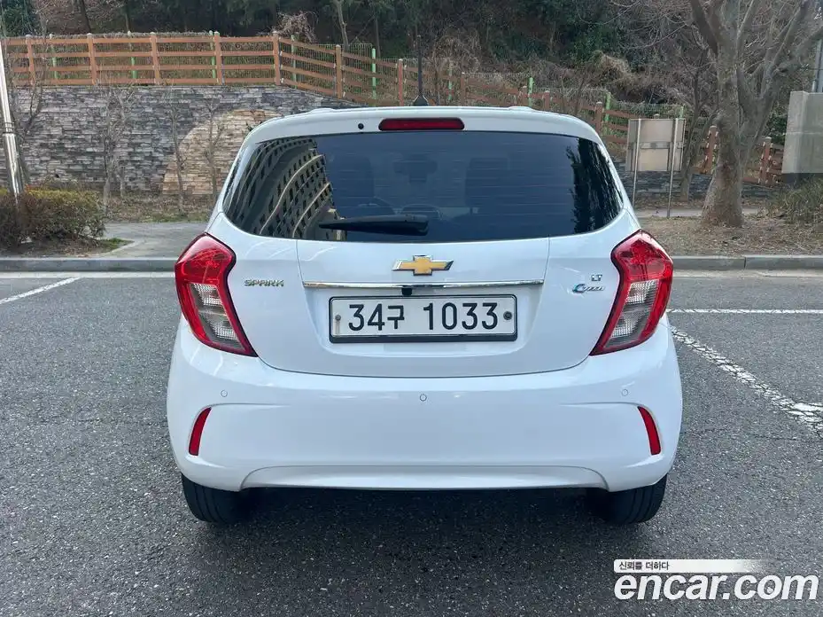 Chevrolet Spark 2015 1.0 Автомат в Москве № 858108, фото 4