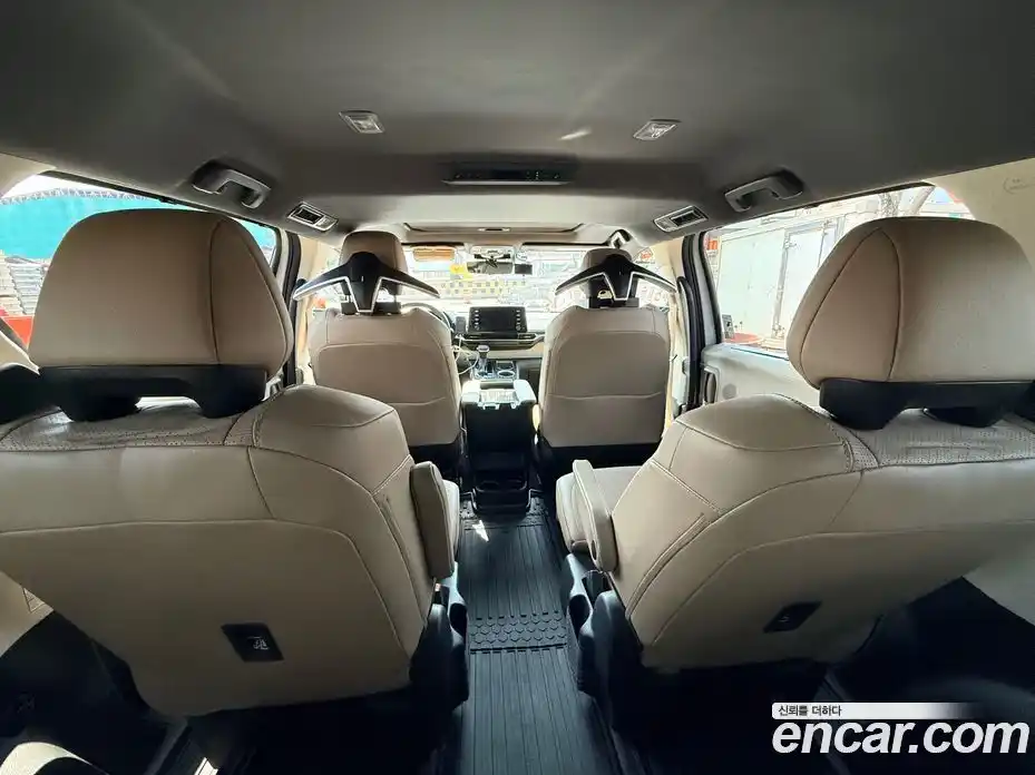 Toyota Sienna 2024 2.5 гидро в Москве № 863039, фото 6