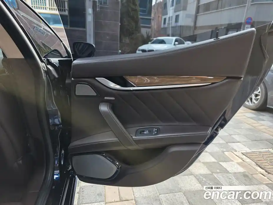 Maserati Ghibli 2019 3.0 гидро в Москве № 863485, фото 12