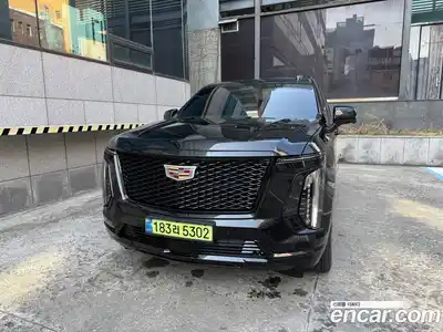 Cadillac Escalade, 2025