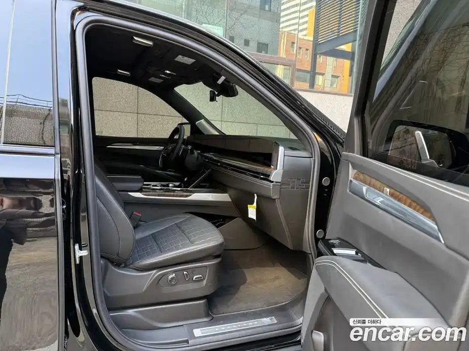 Cadillac Escalade 2025 6.2 гидро в Москве № 864086, фото 12
