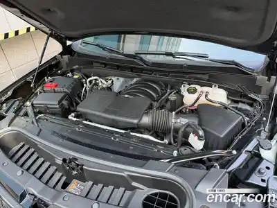 Cadillac Escalade 2025 6.2 гидро в Москве № 864086, миниатюра 6