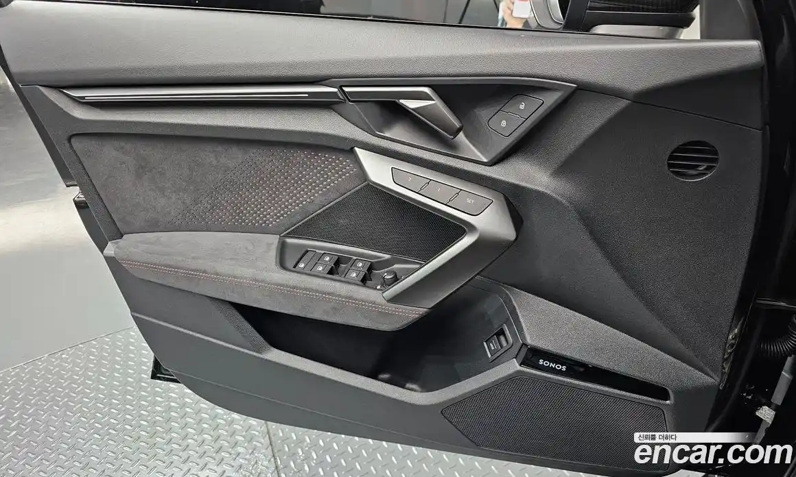 Audi RS3 2025 2.5 гидро в Москве № 893657, фото 14