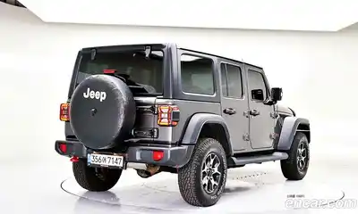 Jeep Wrangler 2022 2.0 гидро в Москве № 896663, миниатюра 3
