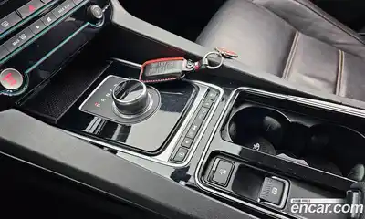Jaguar F-Pace 2018 2.0 гидро в Москве № 897222, миниатюра 9