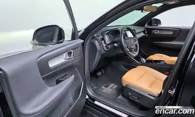 Volvo XC40 2021 2.0 гидро в Москве № 972045, миниатюра 11