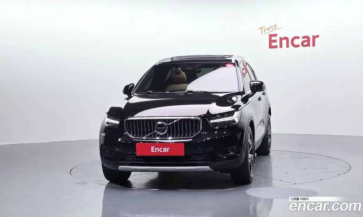 Volvo XC40 2021 2.0 гидро в Москве № 972045, фото 3