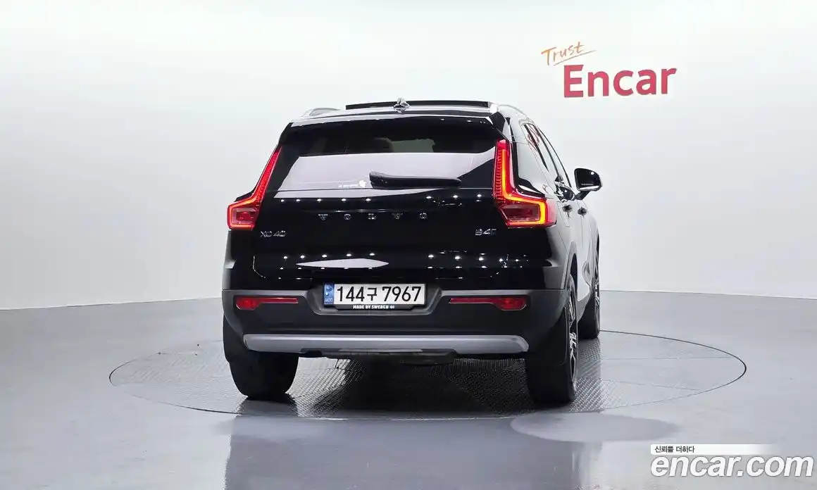 Volvo XC40 2021 2.0 гидро в Москве № 972045, фото 4