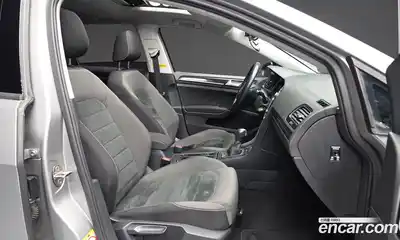 Volkswagen Golf 2014 2.0 гидро в Москве № 976183, миниатюра 11