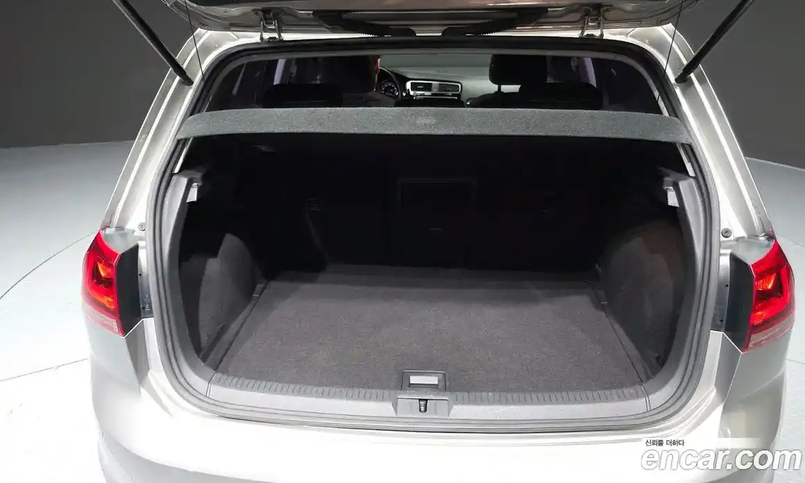 Volkswagen Golf 2014 2.0 гидро в Москве № 976183, фото 20