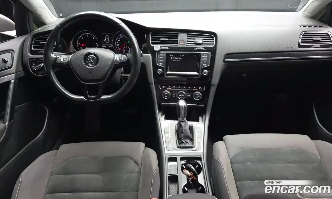 Volkswagen Golf 2014 2.0 гидро в Москве № 976183, фото 7