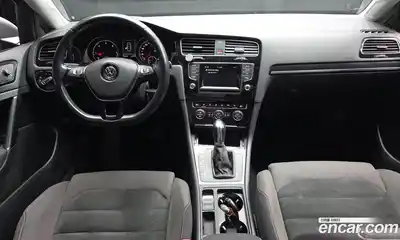 Volkswagen Golf 2014 2.0 гидро в Москве № 976183, миниатюра 7