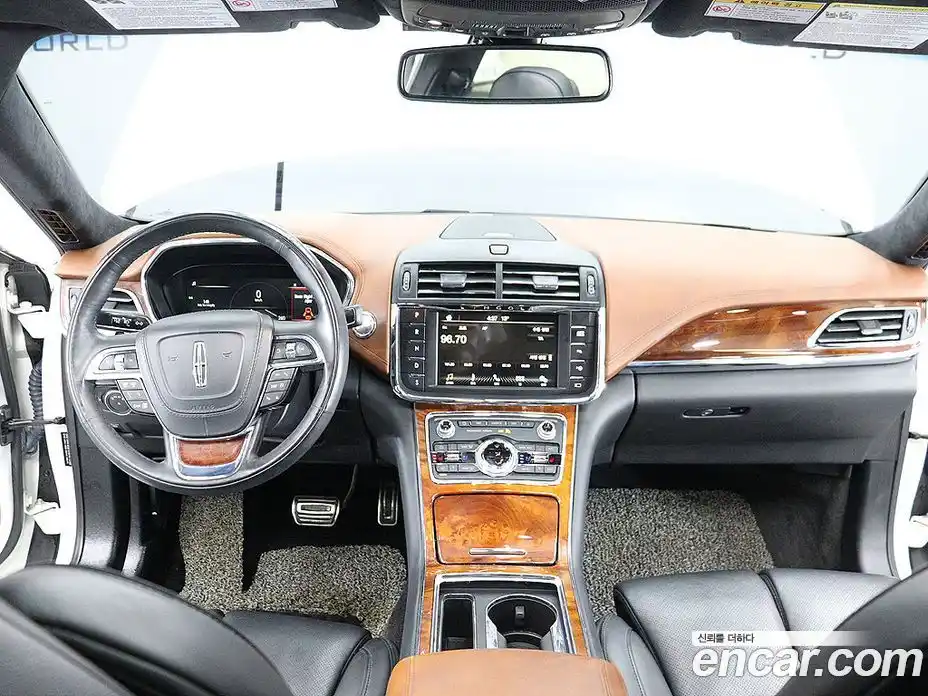 Lincoln Continental 2017 3.0 гидро в Москве № 993070, фото 13