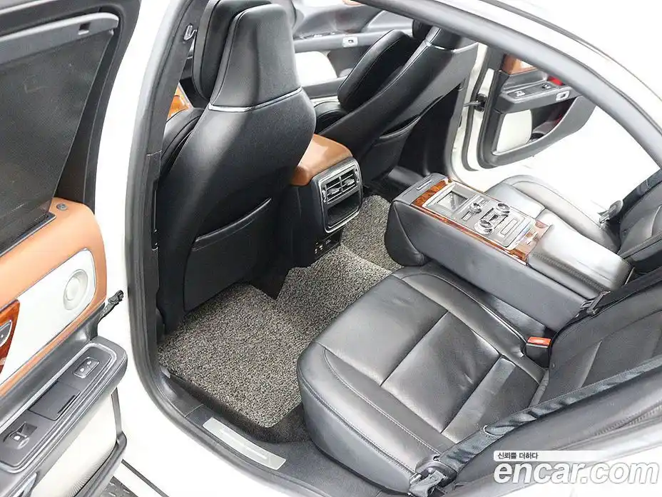 Lincoln Continental 2017 3.0 гидро в Москве № 993070, фото 15