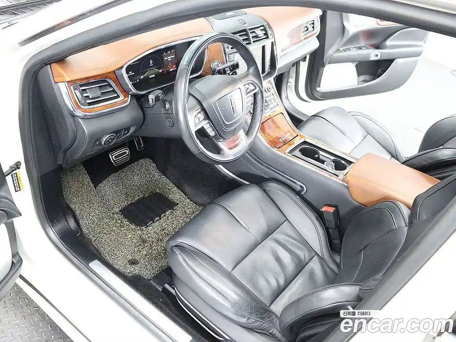 Lincoln Continental 2017 3.0 гидро в Москве № 993070, фото 16