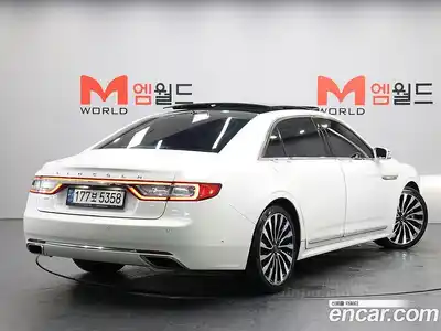 Lincoln Continental 2017 3.0 гидро в Москве № 993070, миниатюра 3