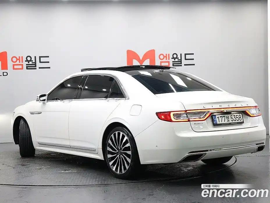 Lincoln Continental 2017 3.0 гидро в Москве № 993070, фото 4