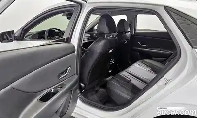 Hyundai Avante 2024 1.6 гидро в Москве № 1007614, миниатюра 11