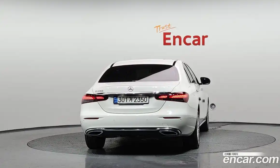 Mercedes-Benz E-Class 2021 2.0 гидро в Москве № 141664, фото 4
