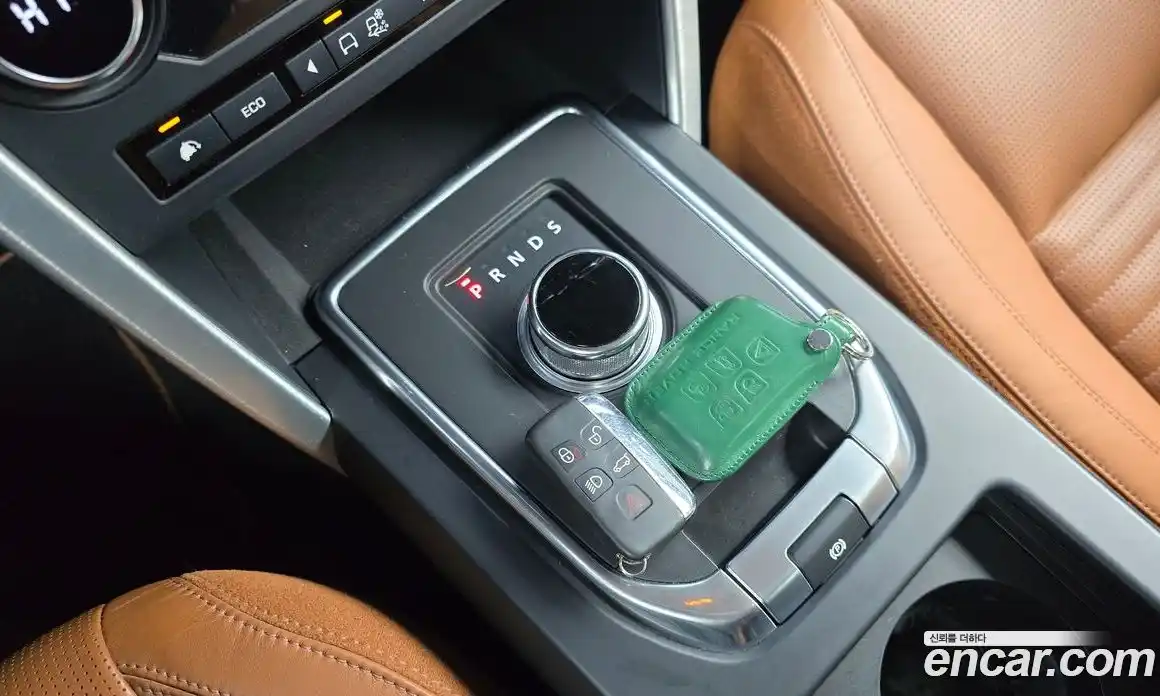 Land Rover Discovery Sport 2016 2.0 гидро в Москве № 166511, фото 9