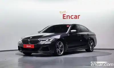 BMW 5-Series, 2022
