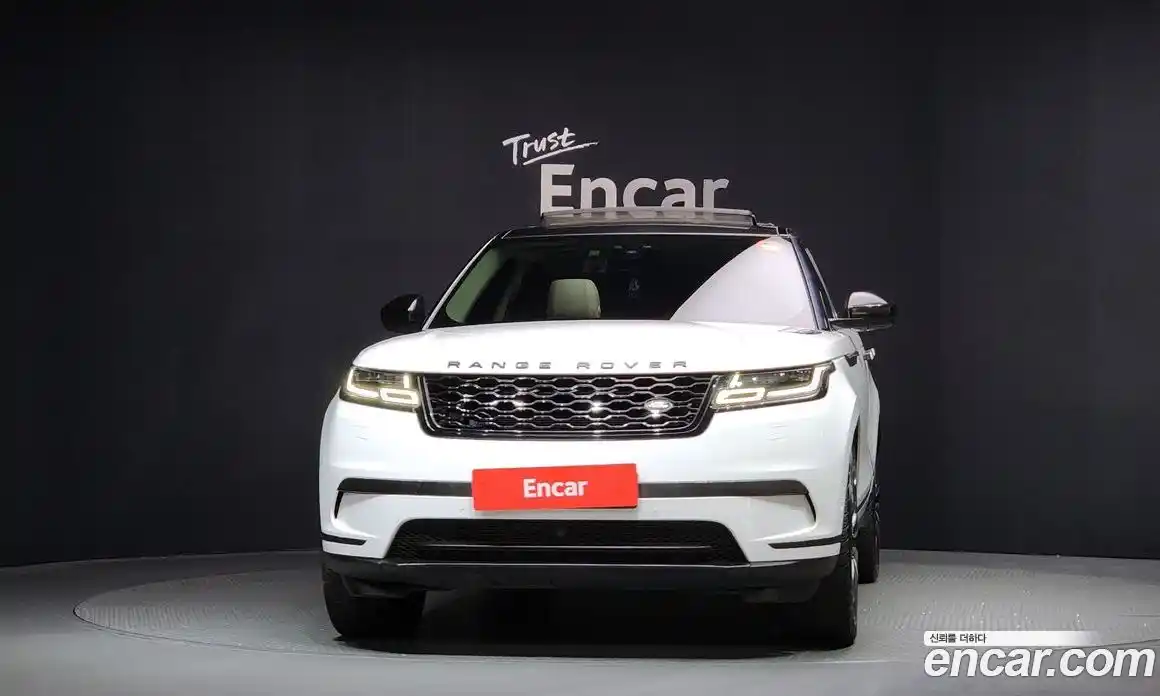 Land Rover Range-Rover Velar 2018 2.0 гидро в Москве № 198214, фото 3