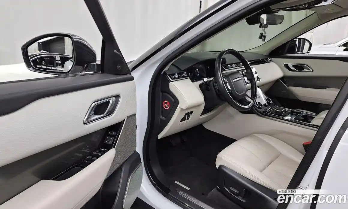 Land Rover Range-Rover Velar 2018 2.0 гидро в Москве № 198214, фото 10