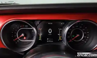 Jeep Wrangler 2021 2.0 гидро в Москве № 215396, миниатюра 8