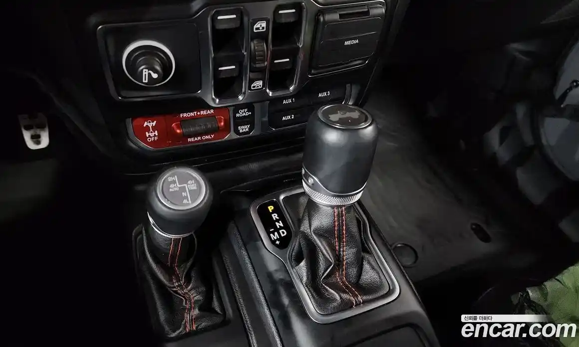 Jeep Wrangler 2021 2.0 гидро в Москве № 215396, фото 9