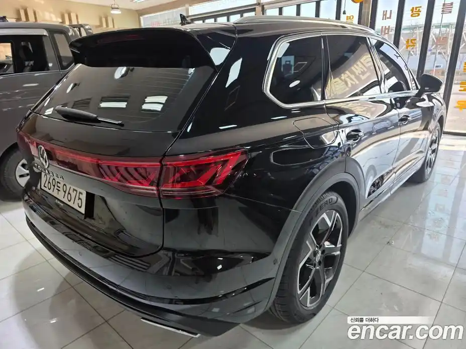 Volkswagen Touareg 2025 3.0 гидро в Москве № 254861, фото 16