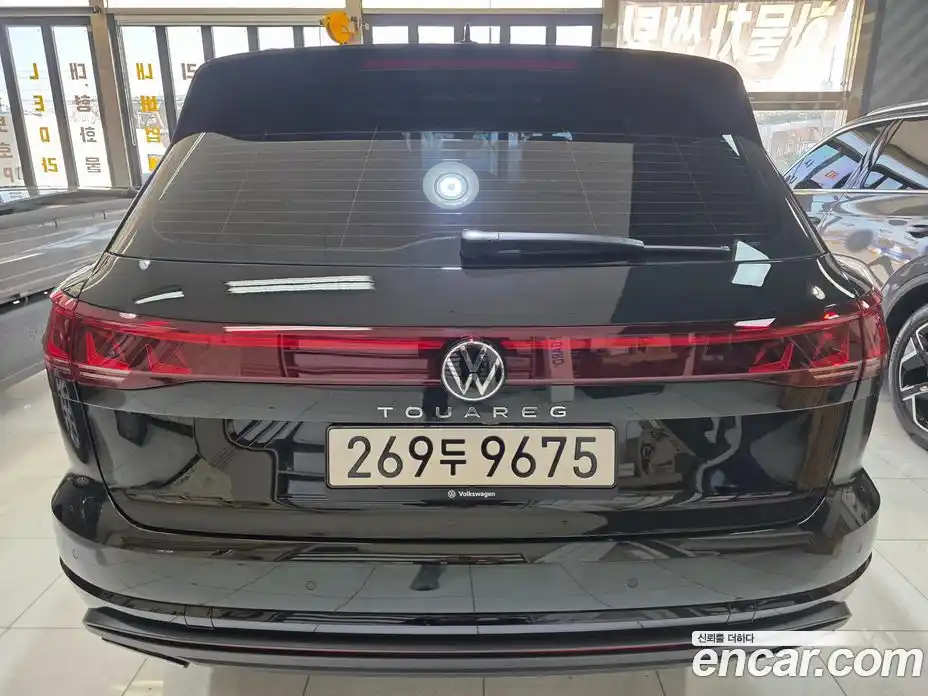 Volkswagen Touareg 2025 3.0 гидро в Москве № 254861, фото 17
