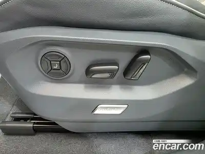 Volkswagen Touareg 2025 3.0 гидро в Москве № 254861, миниатюра 6