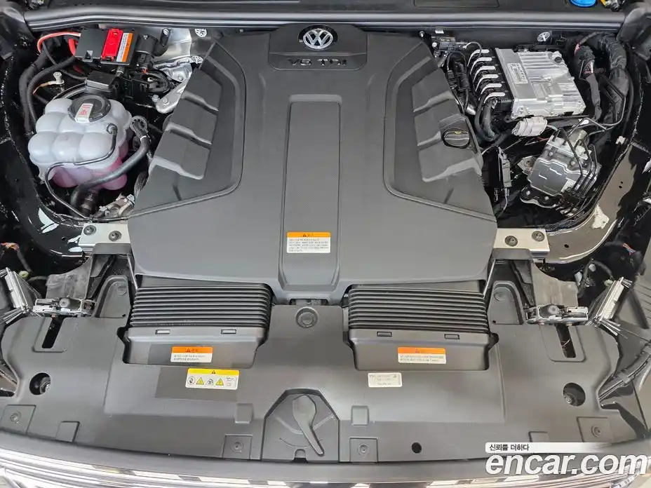 Volkswagen Touareg 2025 3.0 гидро в Москве № 254861, фото 7