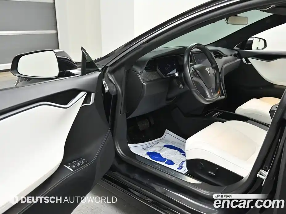 Tesla Model S 2018 гидро в Москве № 317538, фото 11