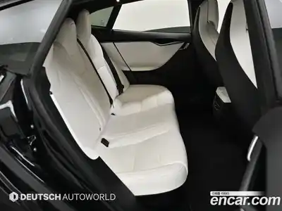 Tesla Model S 2018 гидро в Москве № 317538, миниатюра 12