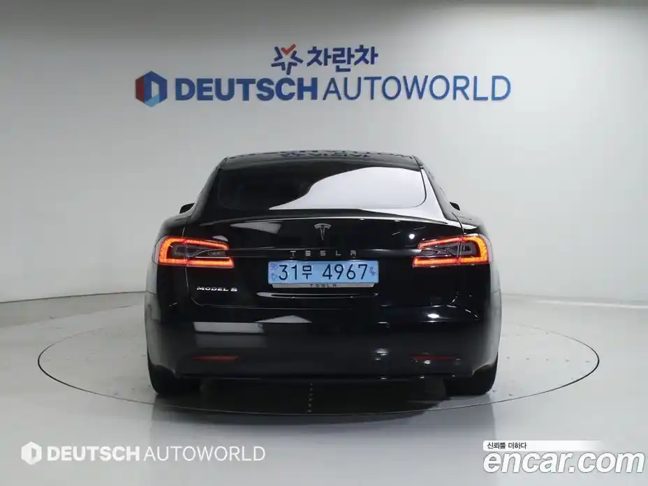 Tesla Model S 2018 гидро в Москве № 317538, фото 4