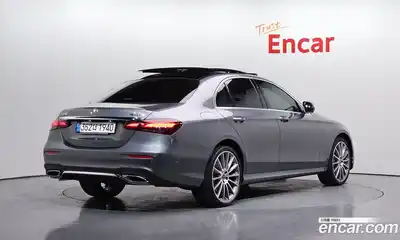 Mercedes-Benz E-Class 2022 2.0 гидро, миниатюра 2