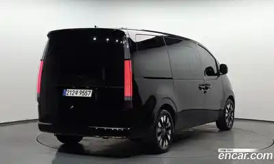 Hyundai Staria, 2024