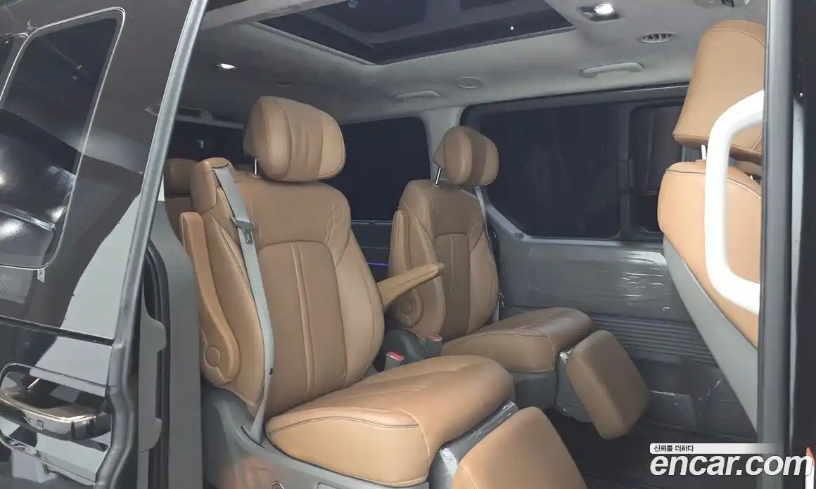 Hyundai Staria 2024 1.6 гидро в Москве, фото 10