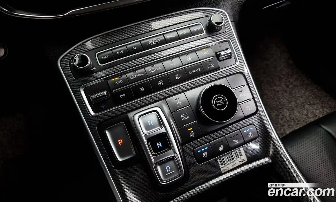 Hyundai Santa Fe 2022 2.2 гидро в Москве № 110773, фото 9