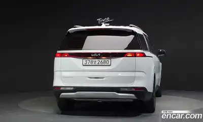 Kia Canival 2023 2.2 гидро в Москве № 132587, миниатюра 4