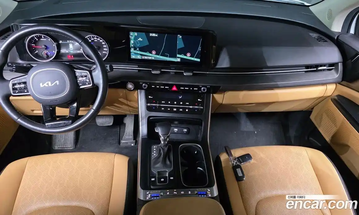 Kia Canival 2023 2.2 гидро в Москве № 132587, фото 7
