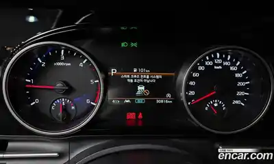 Kia Canival 2023 2.2 гидро в Москве № 132587, миниатюра 8