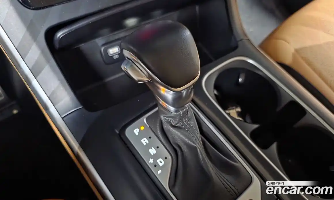 Kia Canival 2023 2.2 гидро в Москве № 132587, фото 9